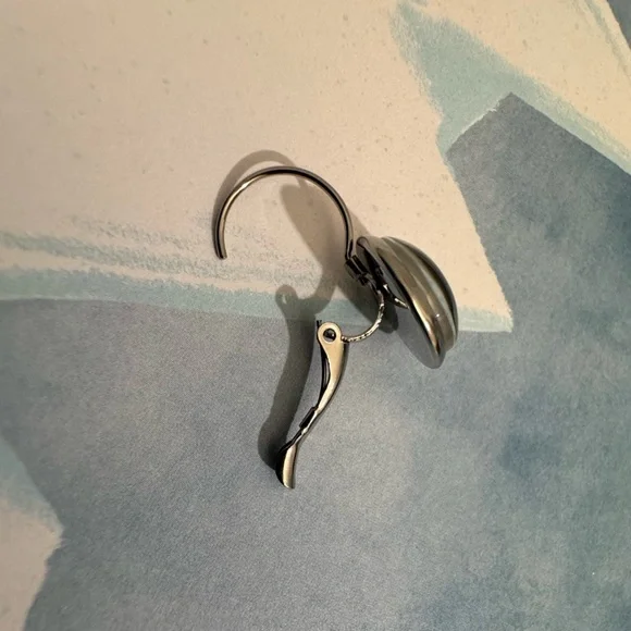 ❄️SALE! NEW Holiday Leverback Merry Christmas Earrings Metal & Glass - Picture 8 of 12